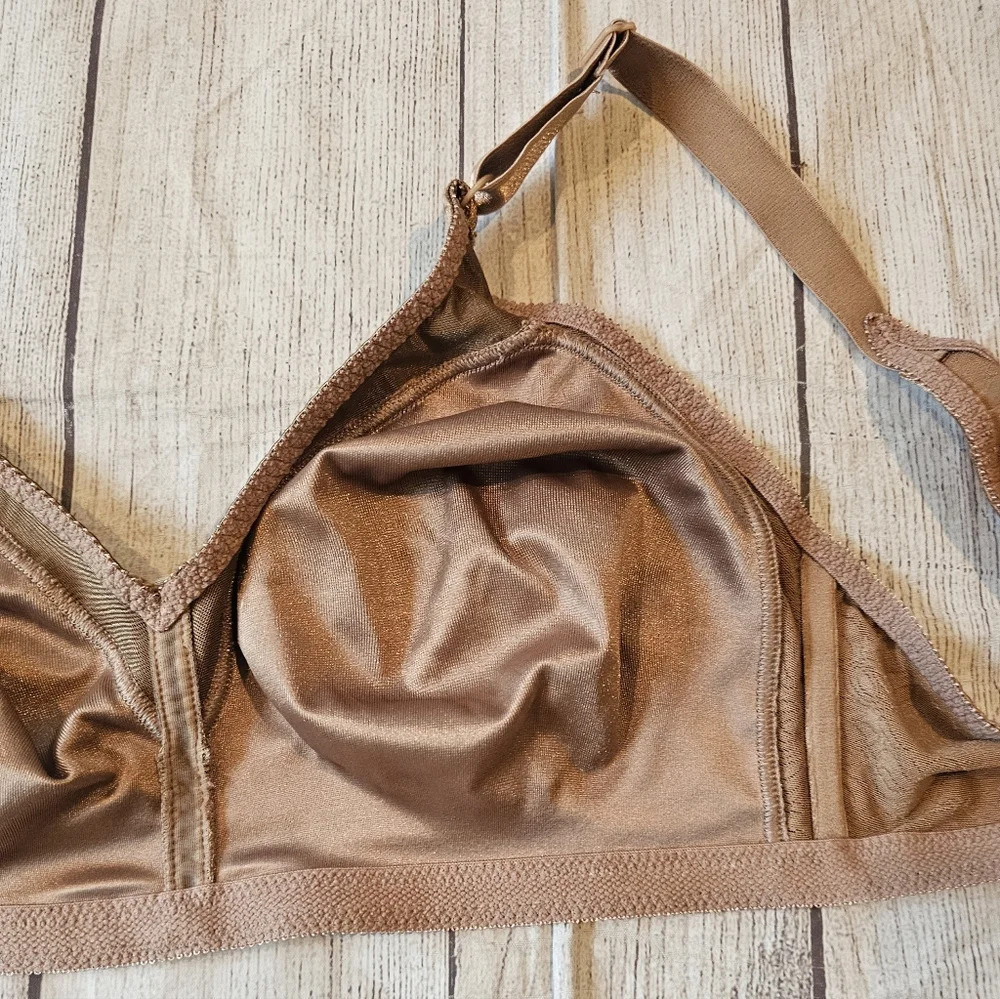 BALI Bra Wirefree Size 42C Double Support All Around Lingerie Flexible Support - Picture 6 of 7